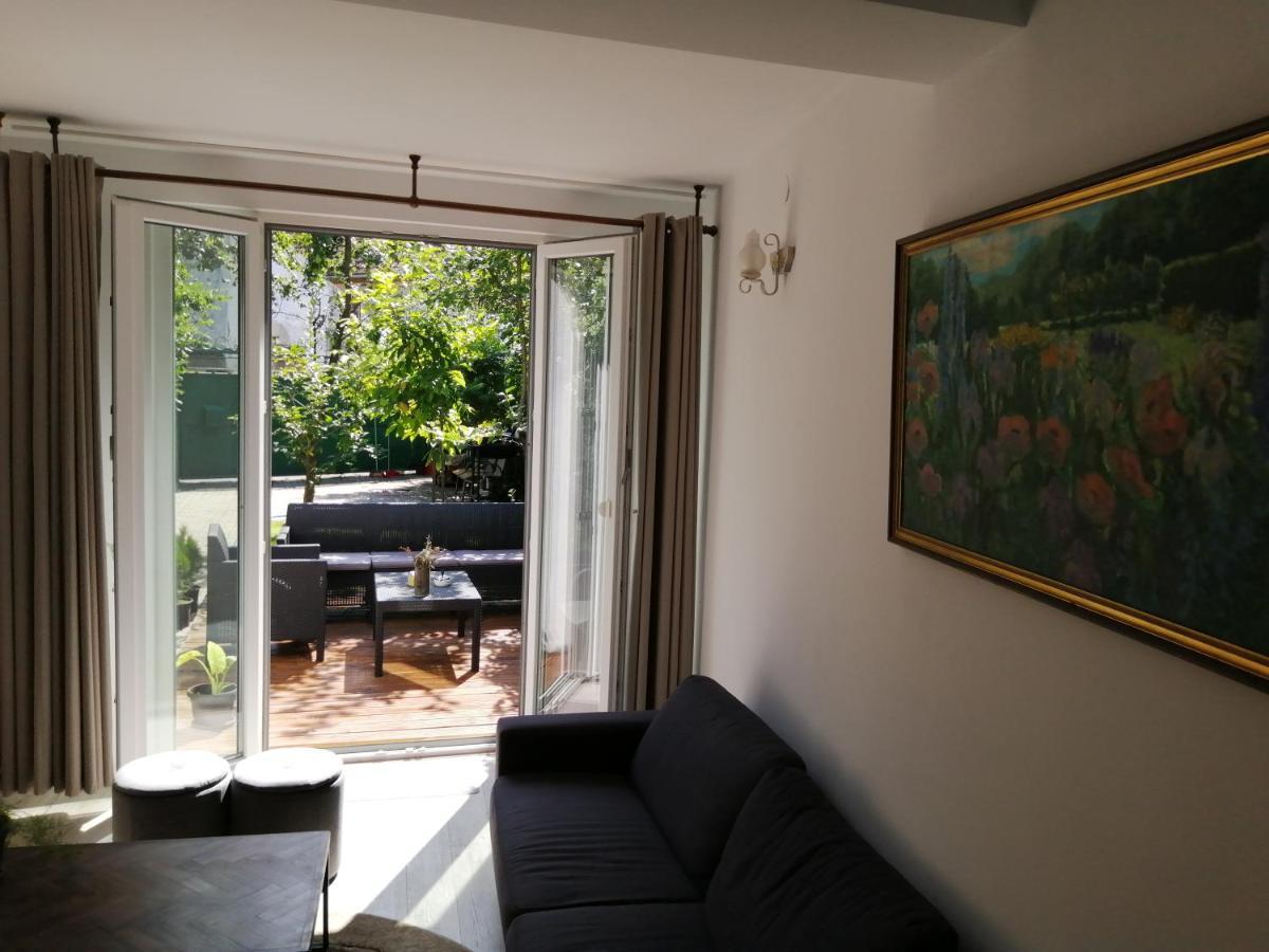 Bed and Breakfast Casa Scheiana Braszów Zewnętrze zdjęcie